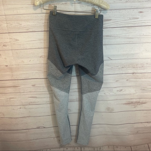 Outdoor Voices Tri Color Springs Leggings gray - Picture 3 of 6